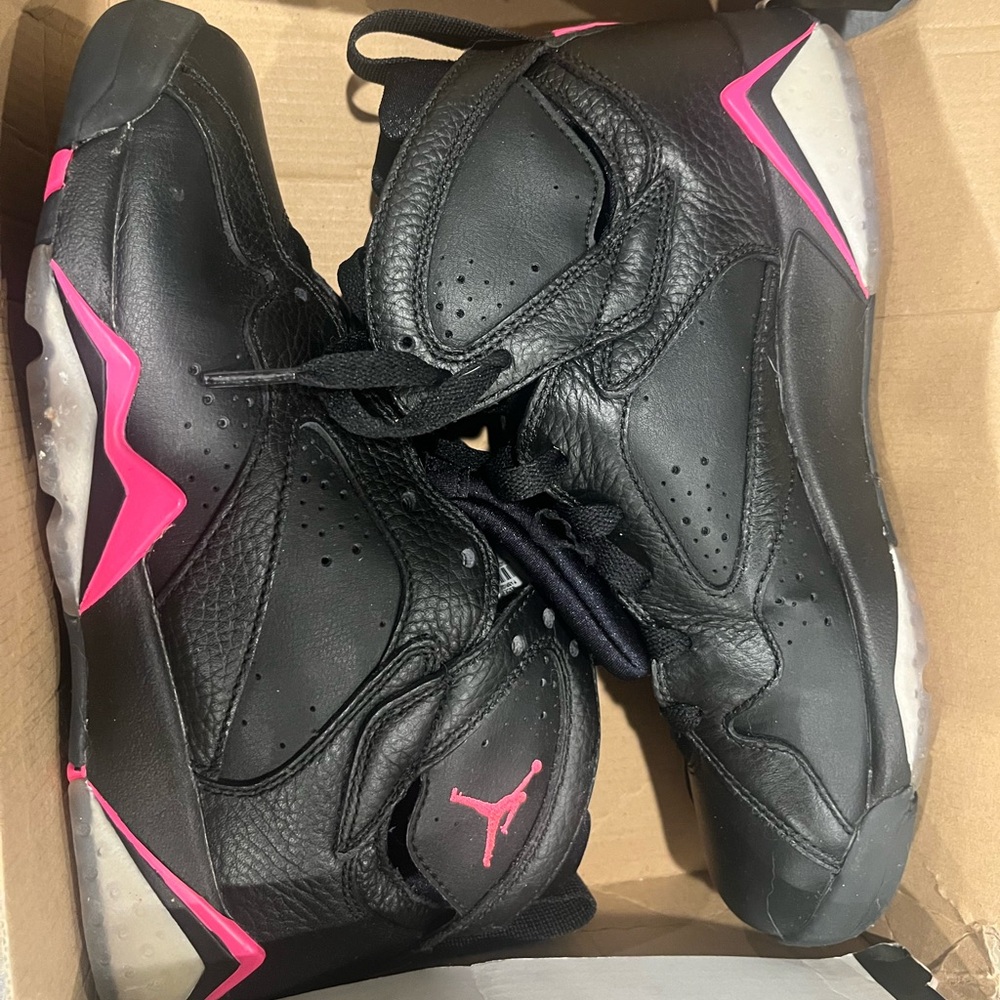 Jordan Air 7 Retro GG Black and Hyper Pink